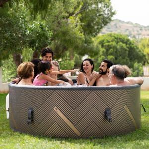 MSpa Mono PLUS Airjet - 1.92m x 65cm - 8 Person Portable Frame Spa