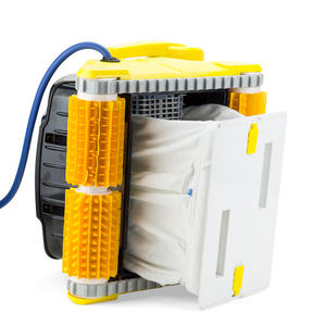 Revolution III Robotic Pool Cleaner w. Remote | Davey PoolSweepa Optima | Based on Dolphin Swash